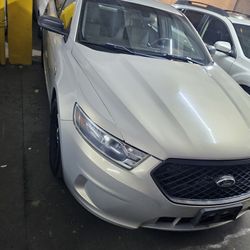 2014 Ford Taurus