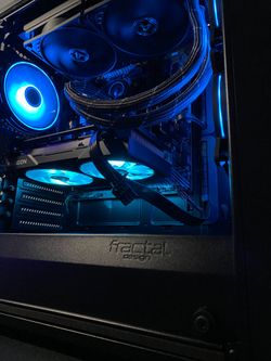 Fractal Design Custom Built Gaming PC