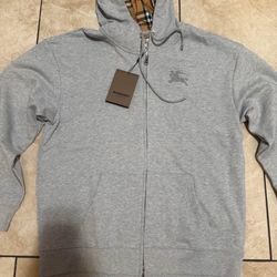 Burberry Size L