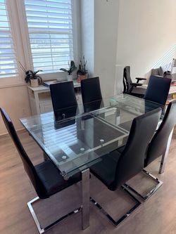 Glass Top Extendable Dining Table with 6 Black Chairs