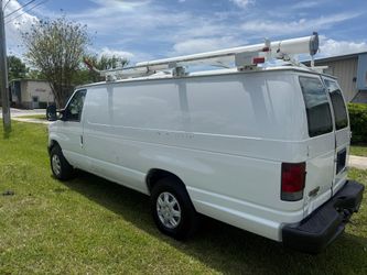 2011 Ford E-250
