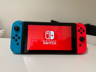 Nintendo Switch V2 Bundle – Excellent Condition + Dock & Case