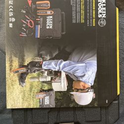Klein Tools Advanced Circuit Tracer Kit