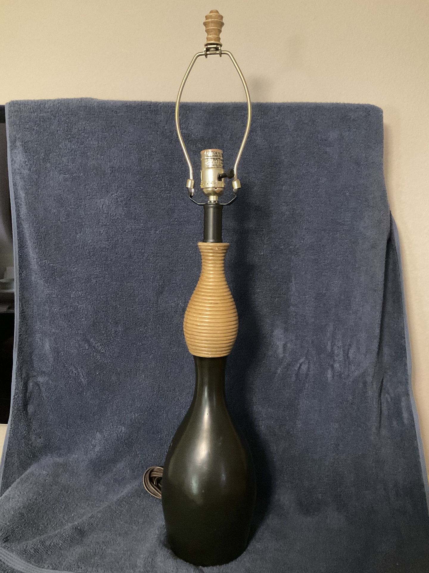 Antique 30 in. Table Lamp