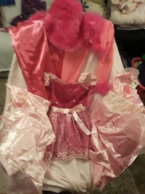 PRETTY IN PINK DRESS UP $10