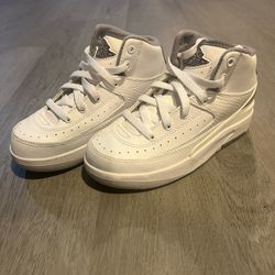 Jordan Retro 2 Toddler Size 10.5C