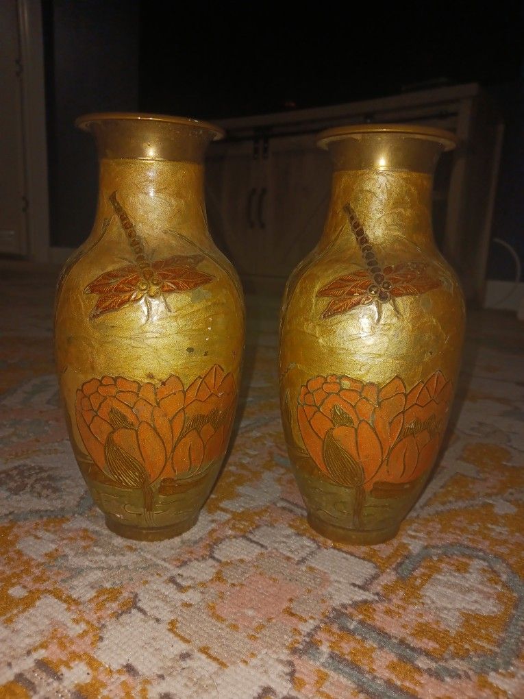 2 Vases Dragonflies. India 