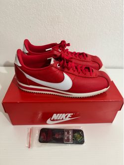 Nike Cortez size 8
