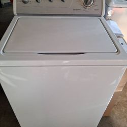 Whirlpool Commercial Quality Heavy Duty Washer With Agitator 
