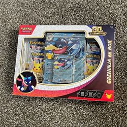 Pokémon TCG Greninja ex box