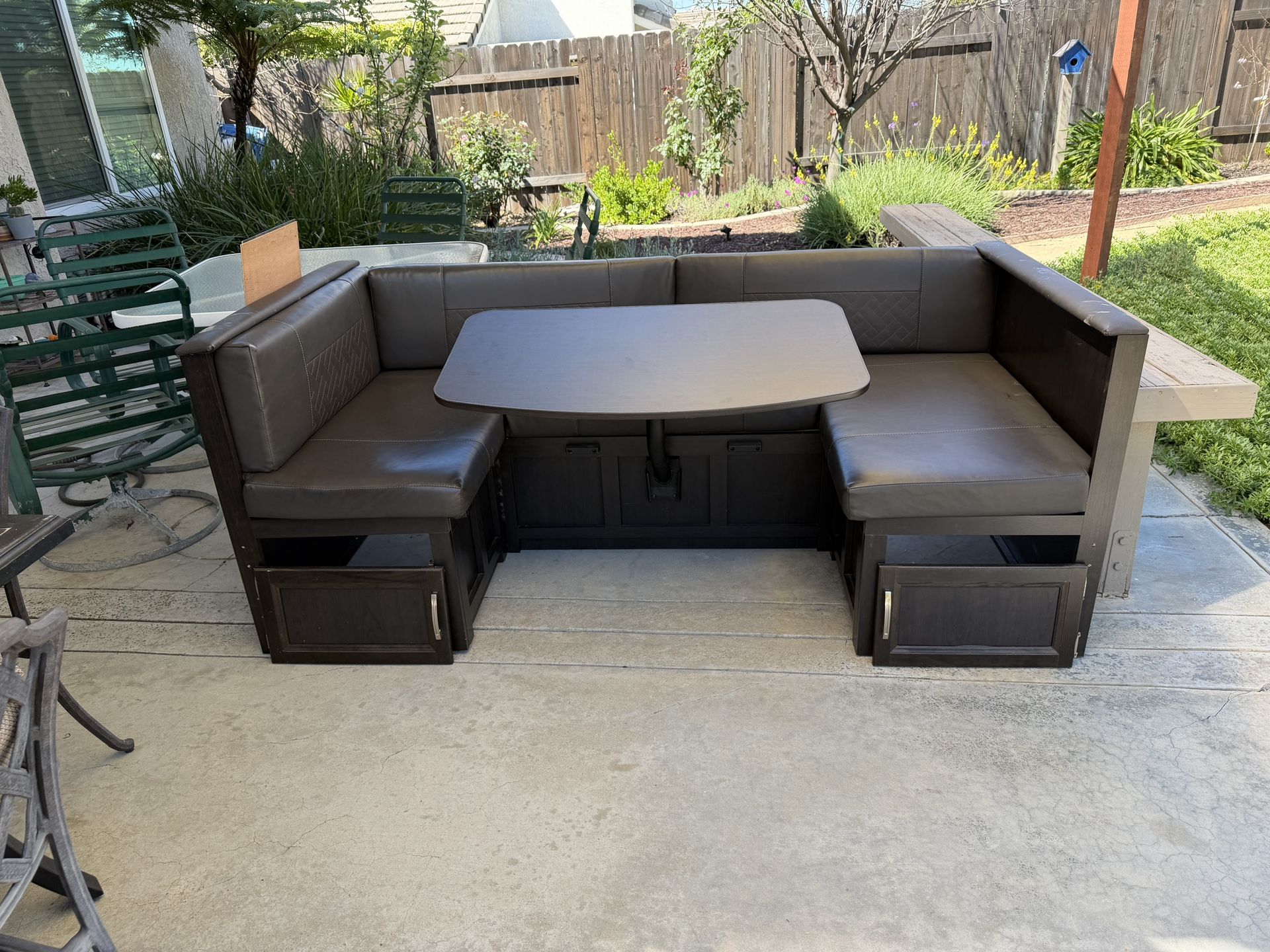 RV DINETTE FOR SALE $100