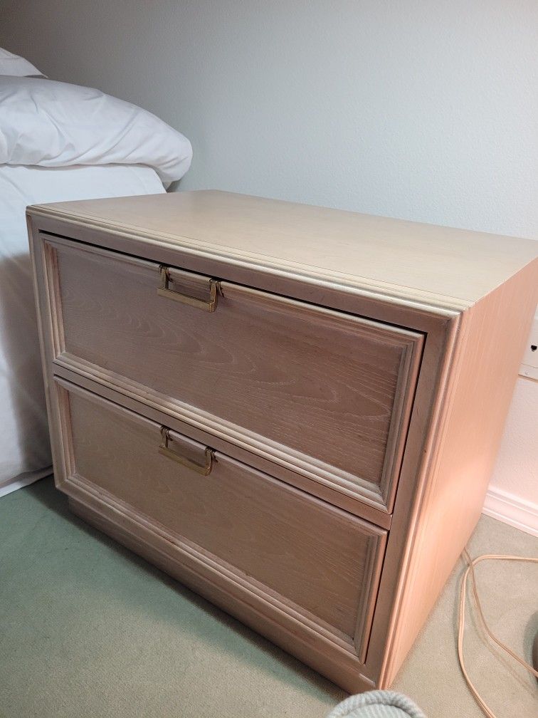 Drexel blonde wood nightstand for Sale in Renton, WA OfferUp