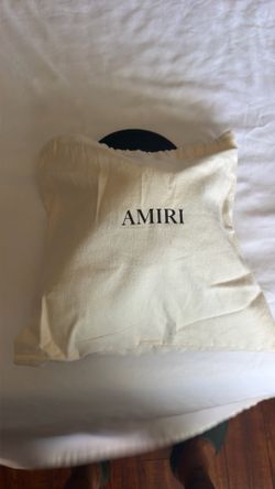 Amiri hat