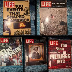 Vintage LIFE Magazine Collection – Lot of 5