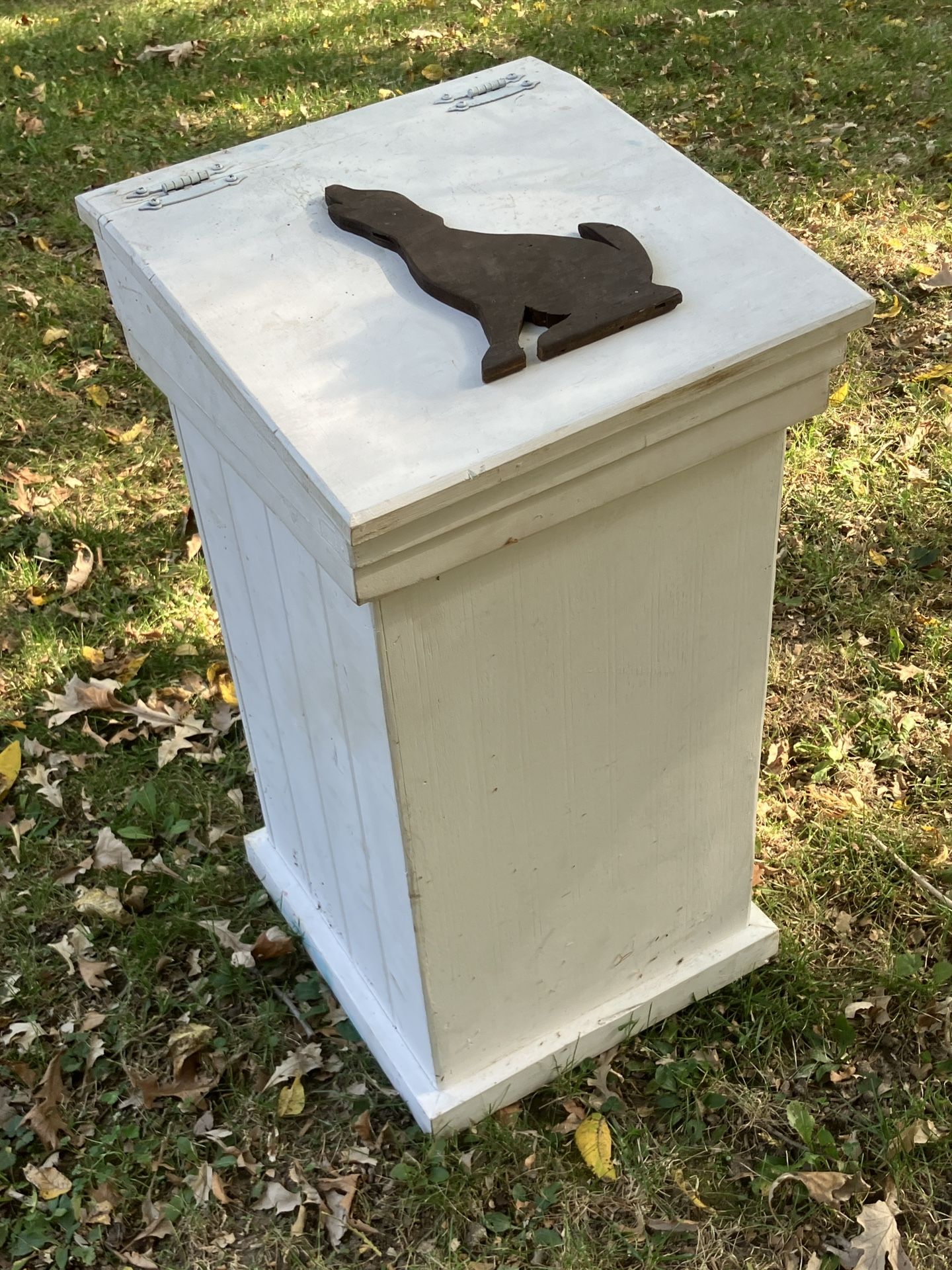Dog Food storage bin.. very handy & lots of eye appeal!