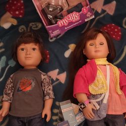 (2) Dolls & Extra Clothes & Accessories 