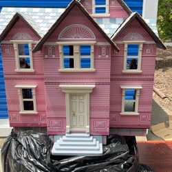 Premium Dollhouses - Do Your Present Shopping Now