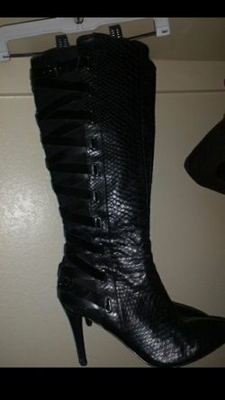 Beautiful Hight heels boots