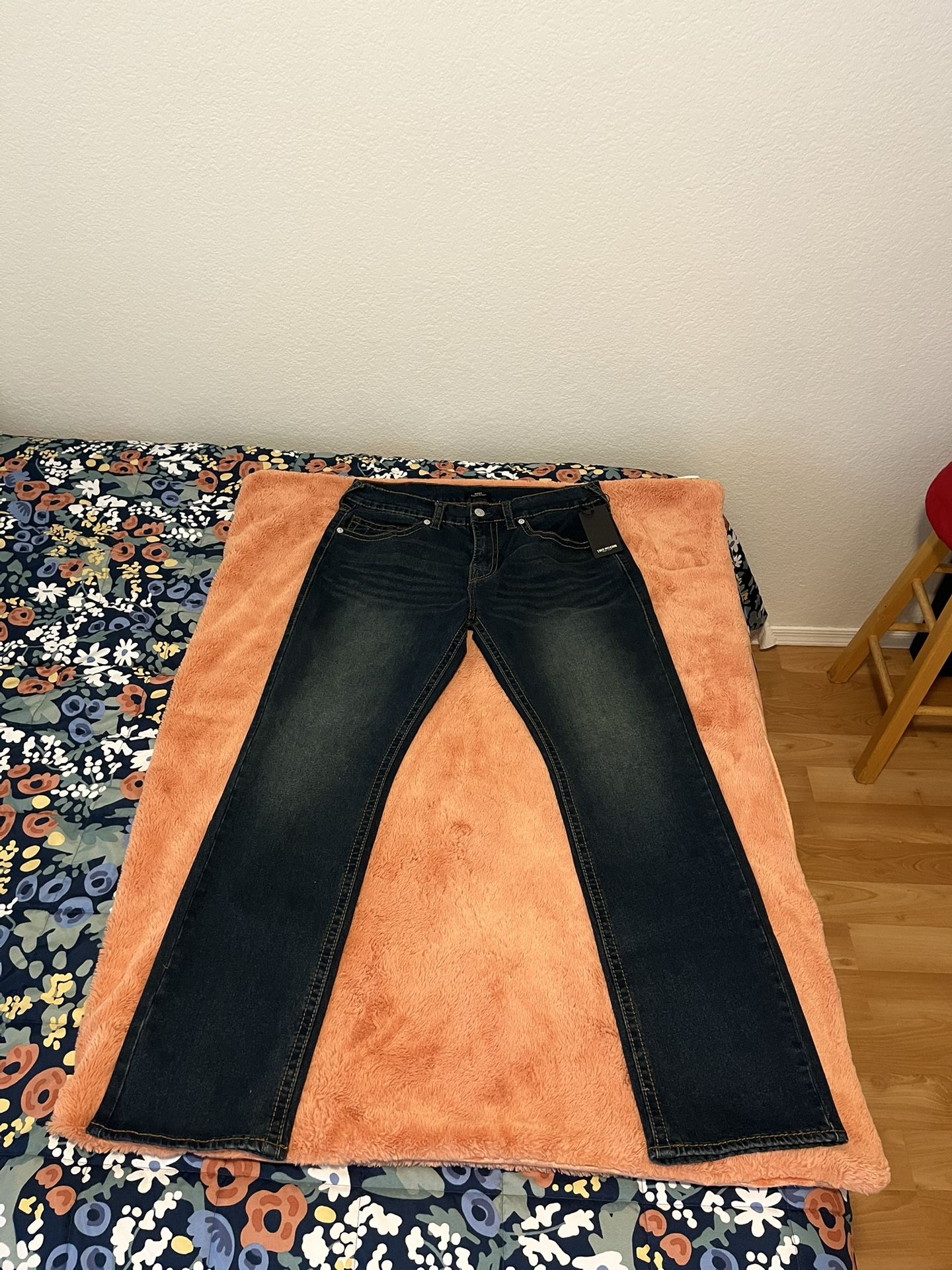 True Religion Jeans Size 34W 34L Ricky Jeans Blue