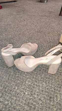 Chinese Laundry Heels
