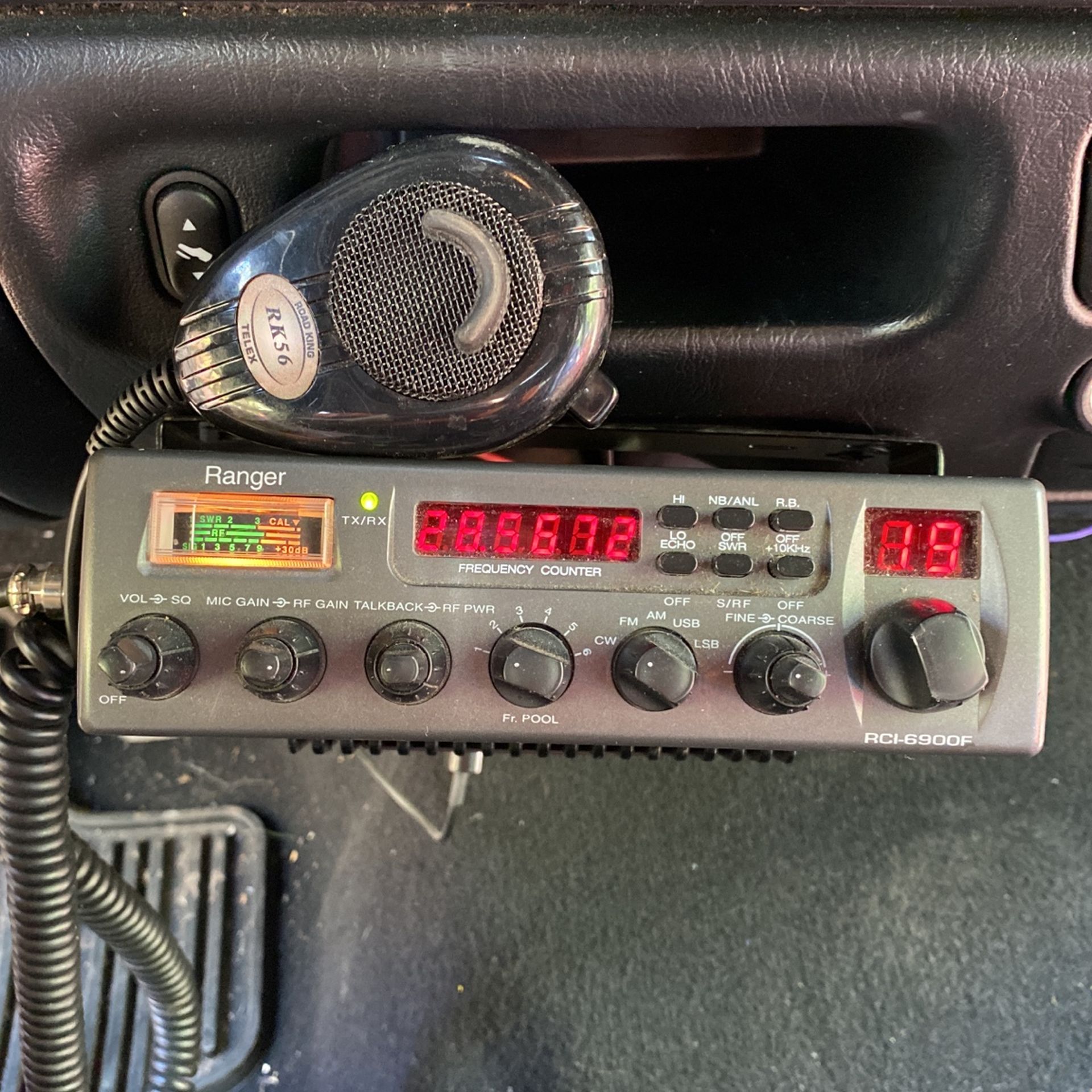 Ranger RCI-6900F 10 Meter CB