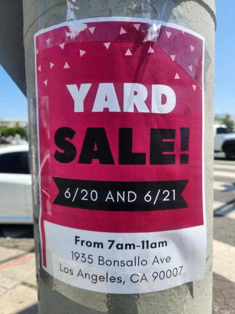 YARD SALE IN UNIVERSITY PARK