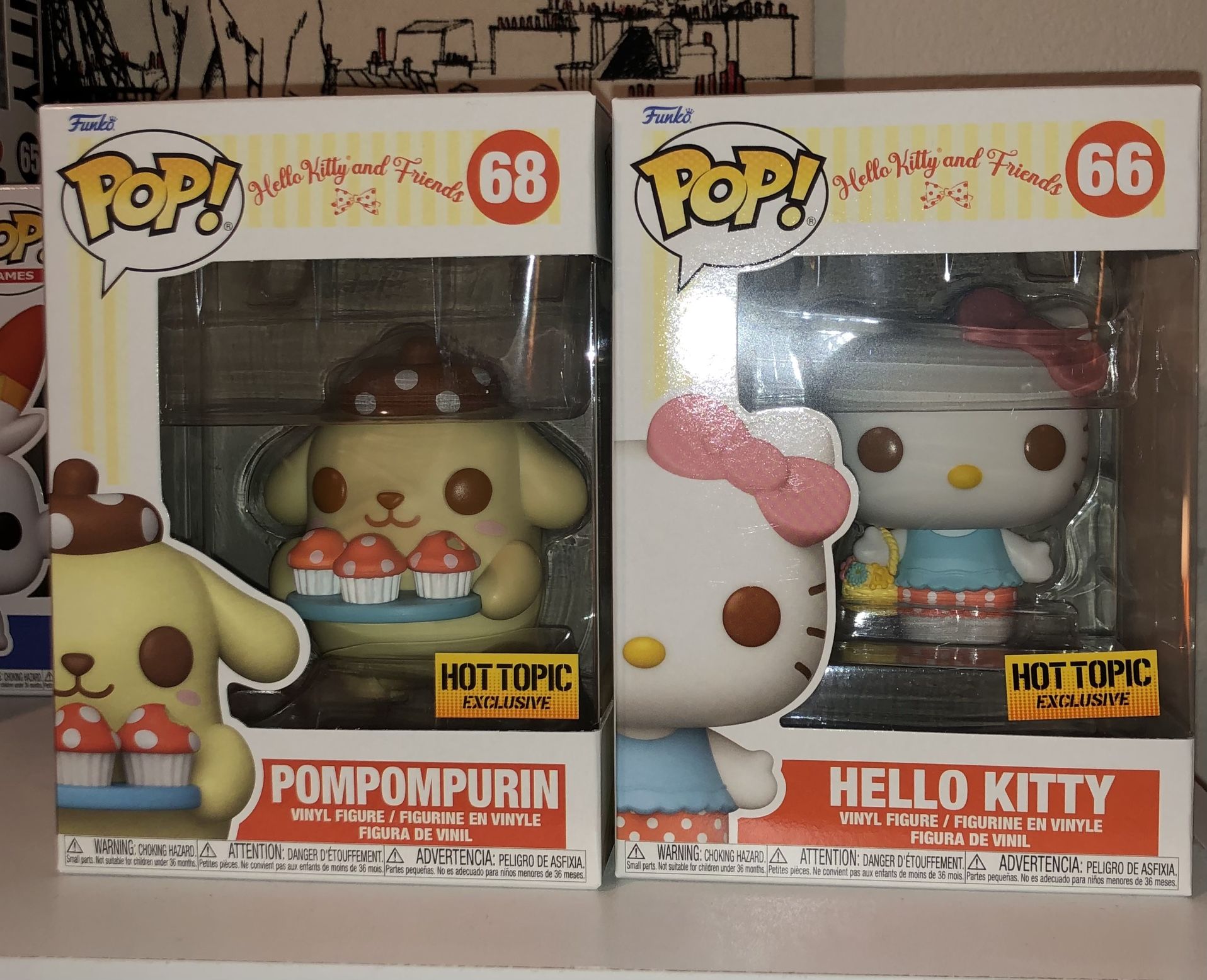 Hello Kitty And Friends Funko Pops Hot Topic Exclusive : Hello Kitty / Pompompurin 🎀🍄