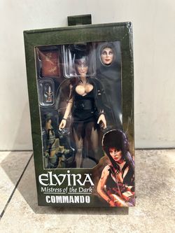 Neca Commando Elvira Figure Mistress of the Dark