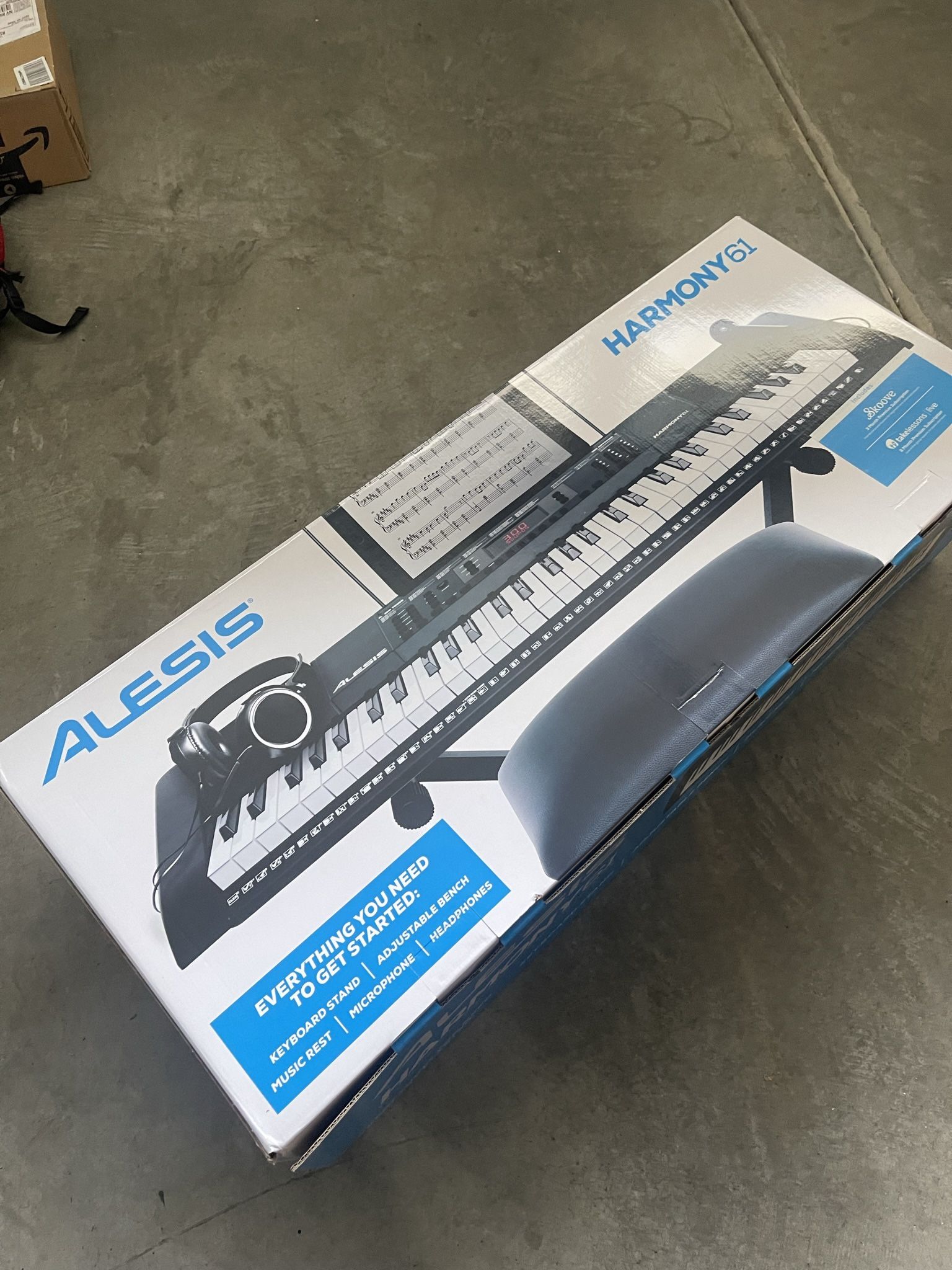 Alesis Harmony61 electric keyboard 