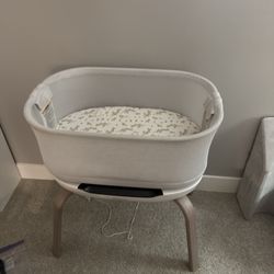 Graco Smart Bassinet