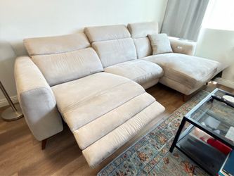 Reclining couch