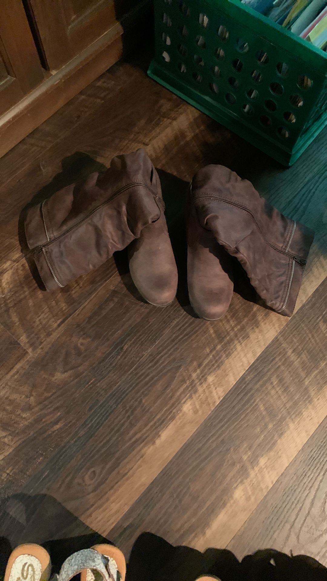 7 1/2 Boots