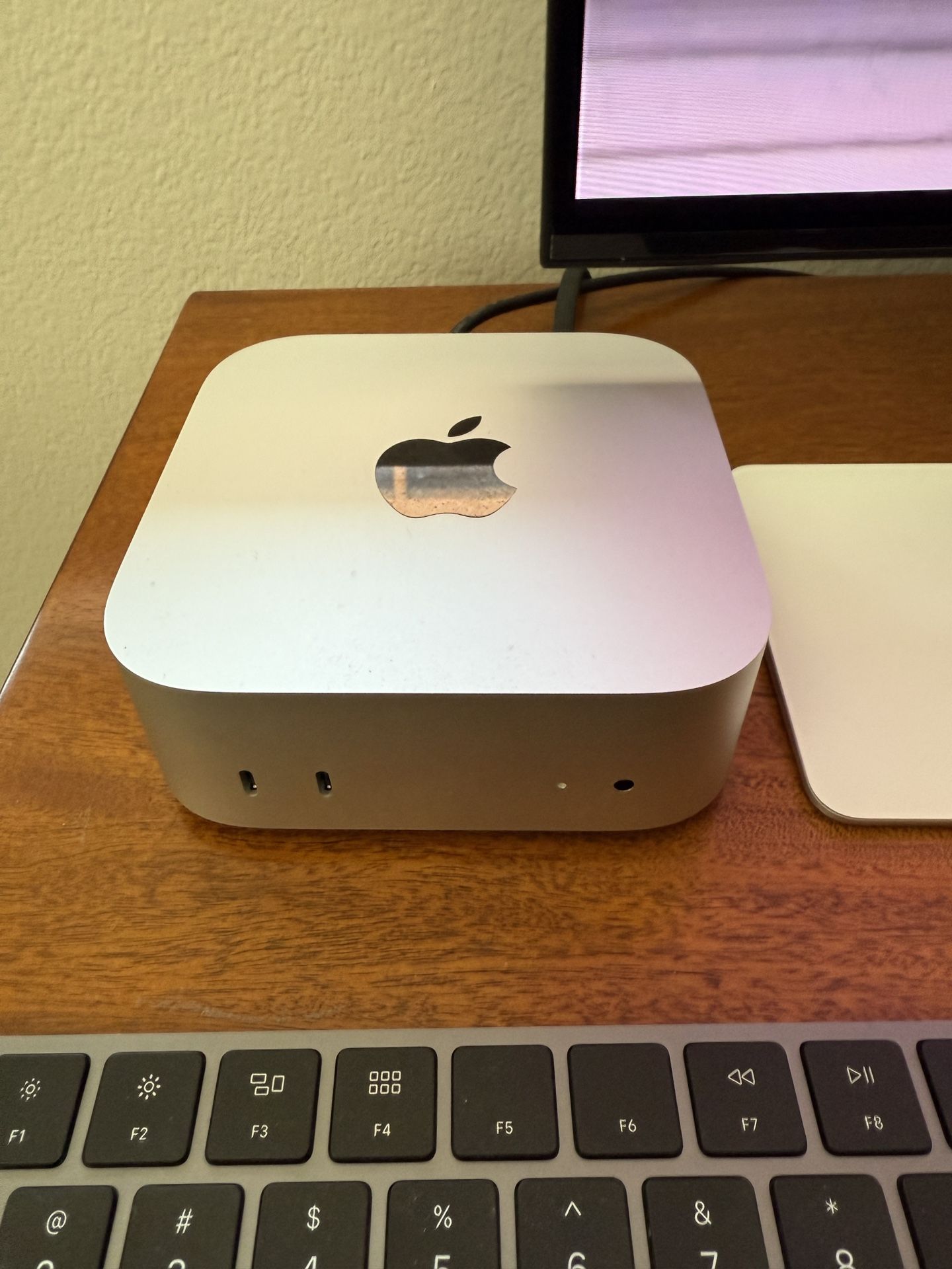 Mac mini M4