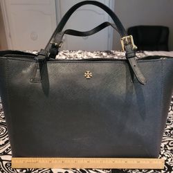 Authentic Black Tory Burch 