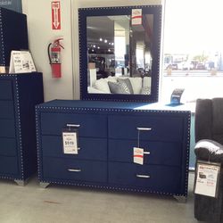 Melody Dresser With Mirror 