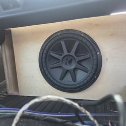 12 KICKER CVX 4 OHM SUB