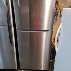refrigerator insignia