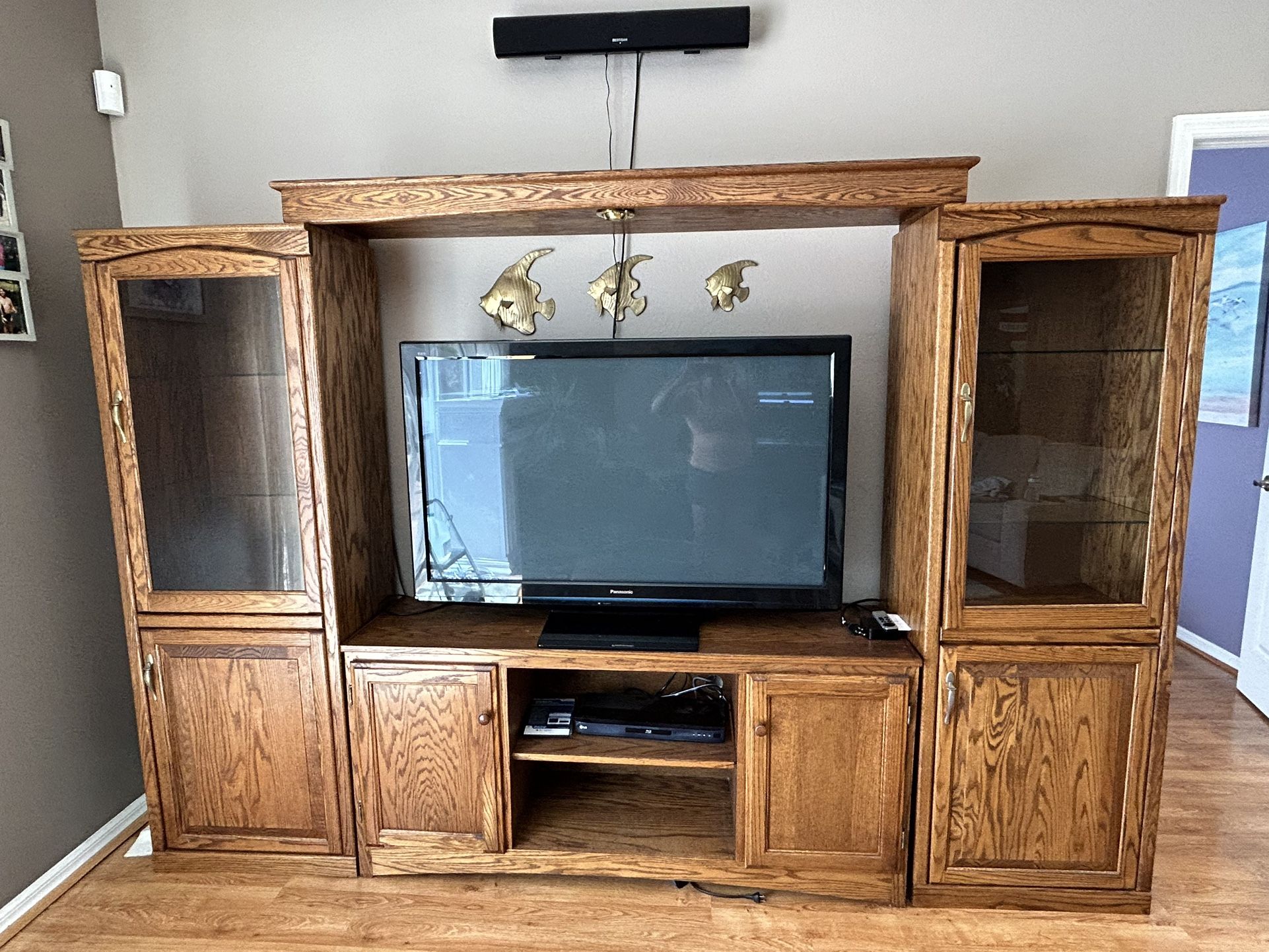 TV Console with Side Display Cabinets 