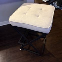 Beige Counter Height Stools