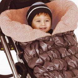  Brand New Kids Stroller Carseat Waterproof Wrap  . Size 6-18 Month