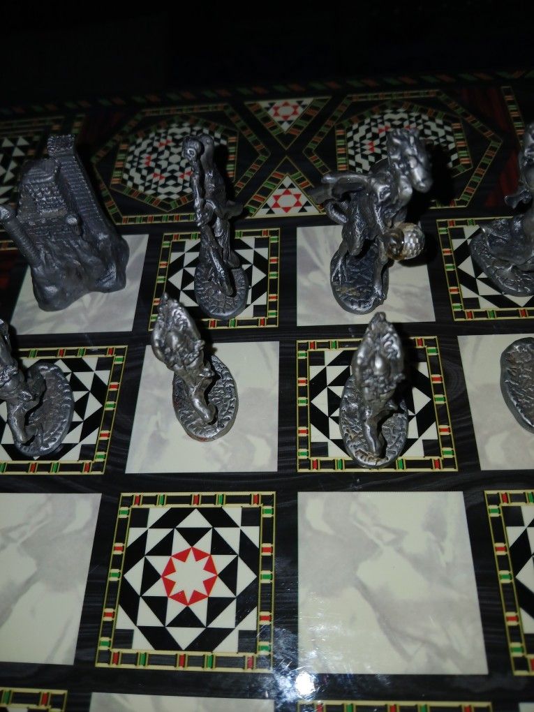 HIGH QUALITY CHESS PIECES, PEWTER