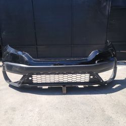 20/22 Honda Crv Front Bumper $225