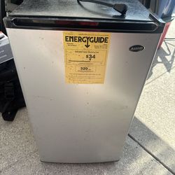 Mini fridge with large power