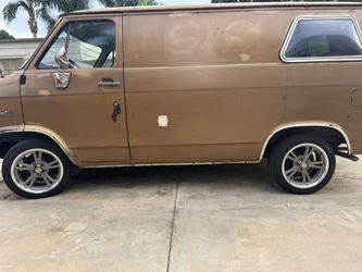 1971 Chevy G10 Shorty Van