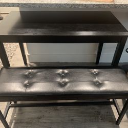 New Table/desk  With Bench $199