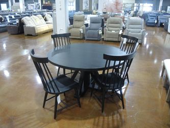 Trisha Yearwood Todays Traditions - Ebony Dining Ebony Round Dining Table - Ebony Black (Blacksmith Finish)
