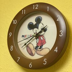 Cute Disney Mickey Mouse Clock