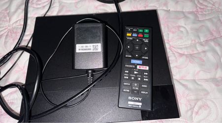 Sony dvd player/wifi built in