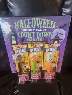 HALLOWEEN GUMMY CANDY CALENDAR PLUS 3 PEZ PRICE DROP