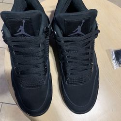Jordan Black Cats 4s